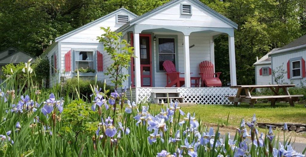 Cottage Place on Squam Lake Hospitality Real Estate