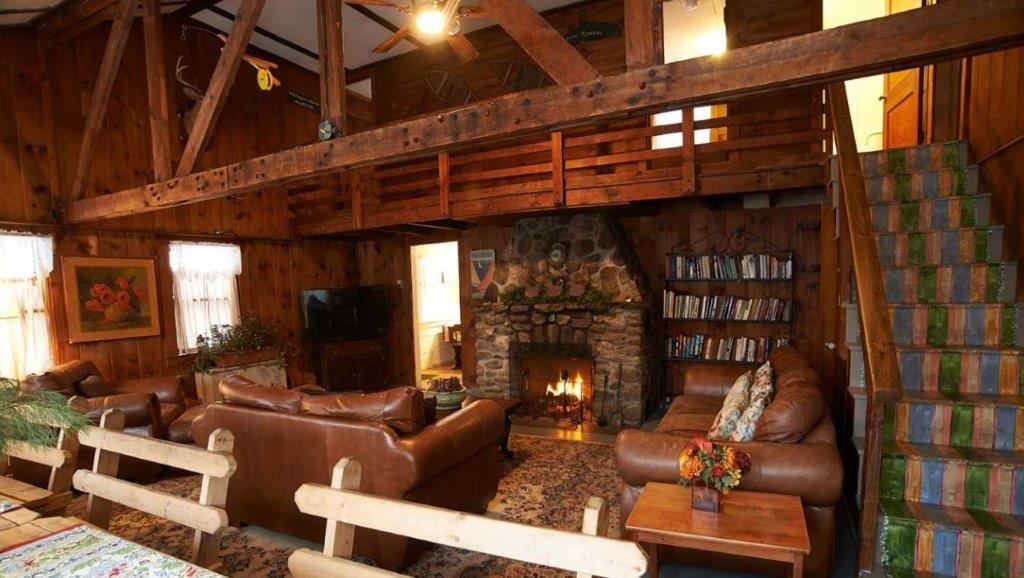 Cottage Place on Squam Lake Hospitality Real Estate